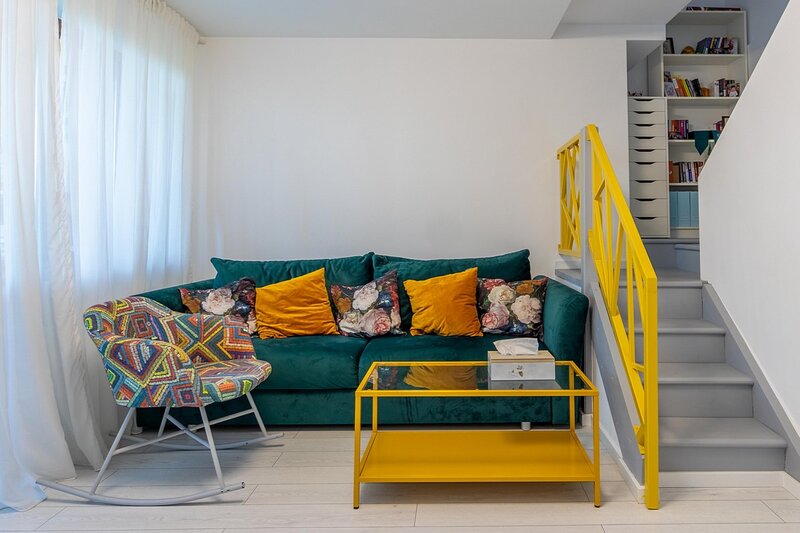 Piata Resita, Berceni, 3 camere renovat total